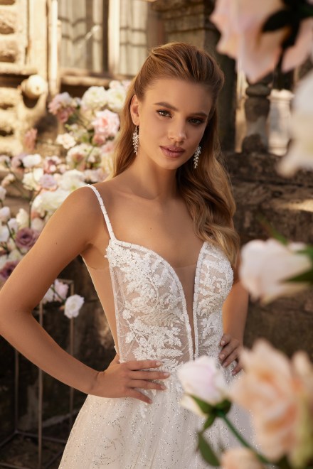 https://www.sposa-lia.com/images/stories/virtuemart/product/2) Bessie.jpg